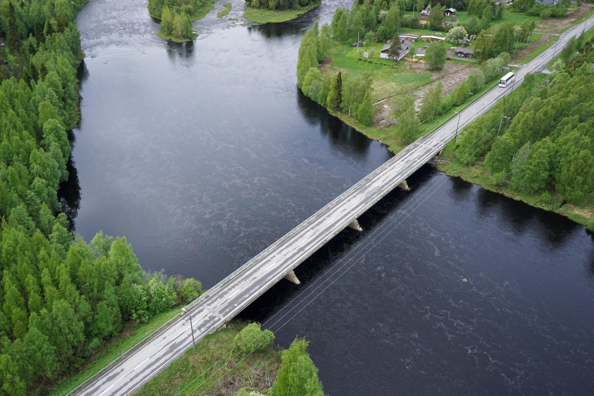 Jokikylä bridge in Oulu