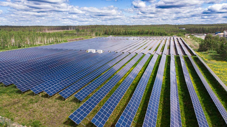 Skarta Energyn ja Solarigon 61 miljoonan euron aurinkopuistoille myönnettiin hankkeen mahdollistava investointituki