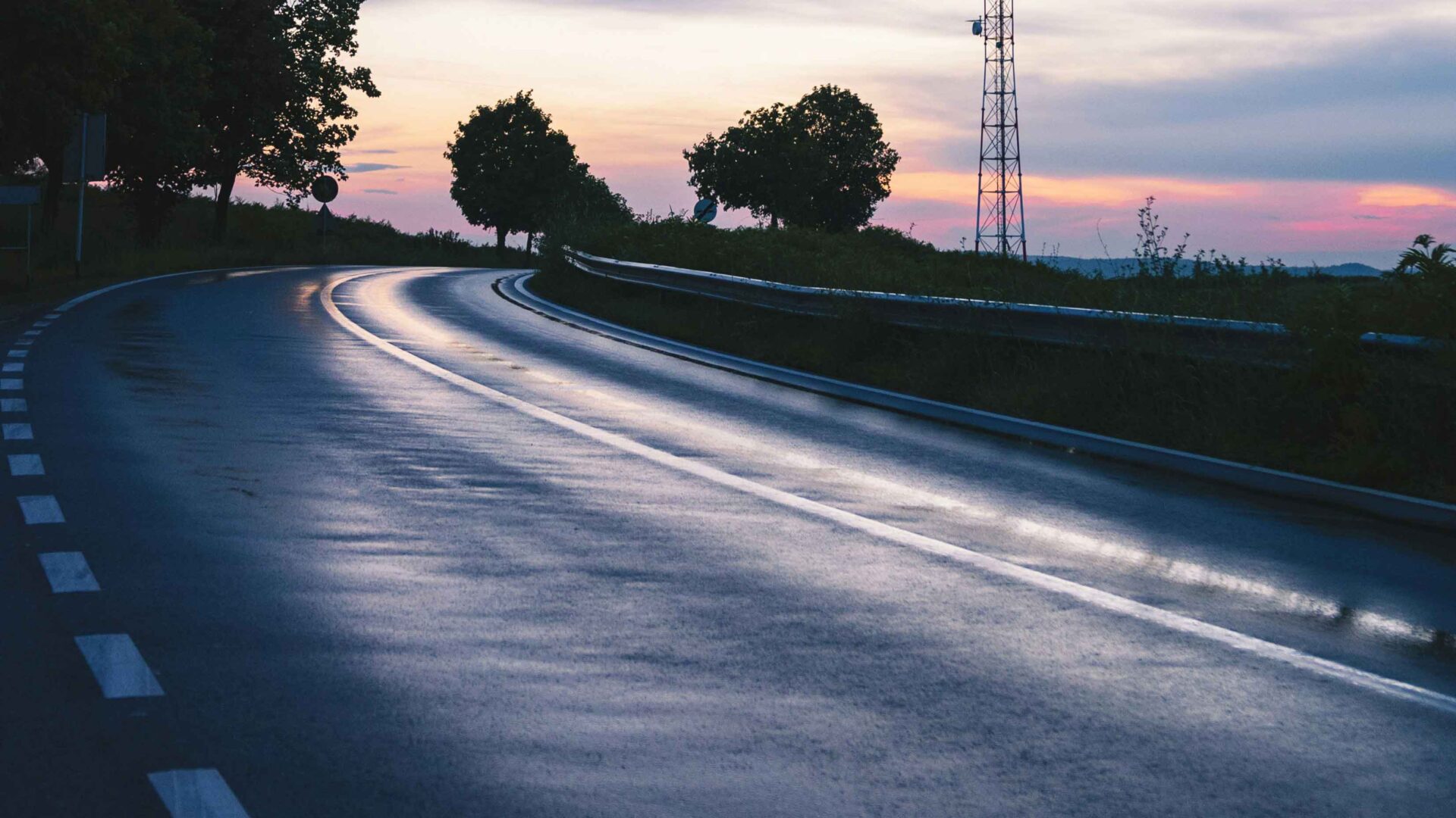 Maintaining 1,123 km of state roads in Piteå
